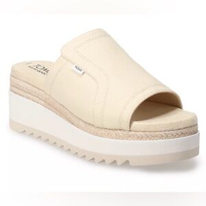 TOM’S Adria Canvas Wedges